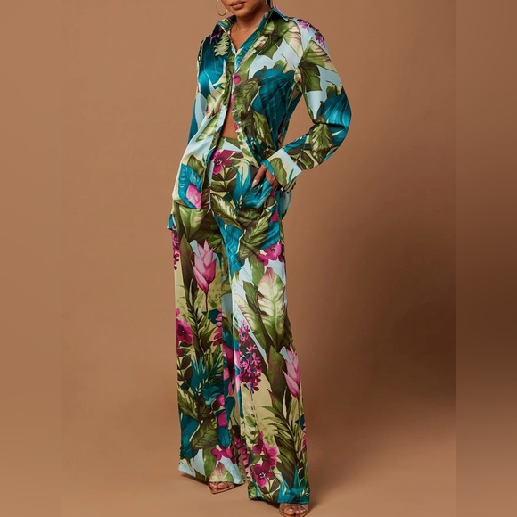 satin set size L - Picture 1 of 2